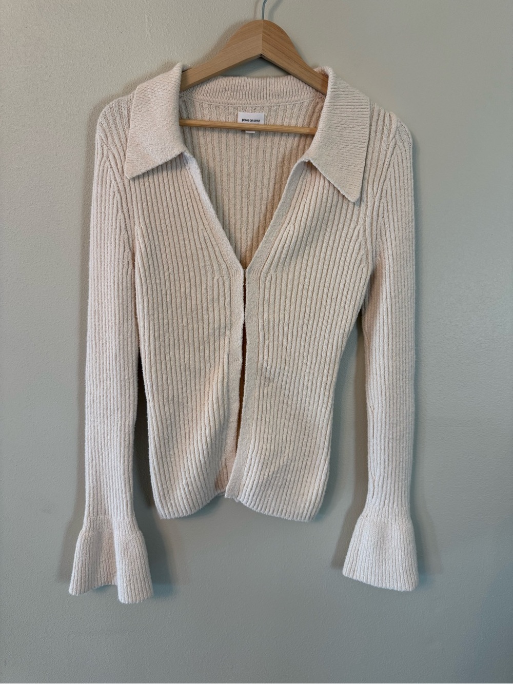 Song of Style Juliet Ribbed Cardigan Cream Fitted Flare Sleeve M - Picture 4 of 8
